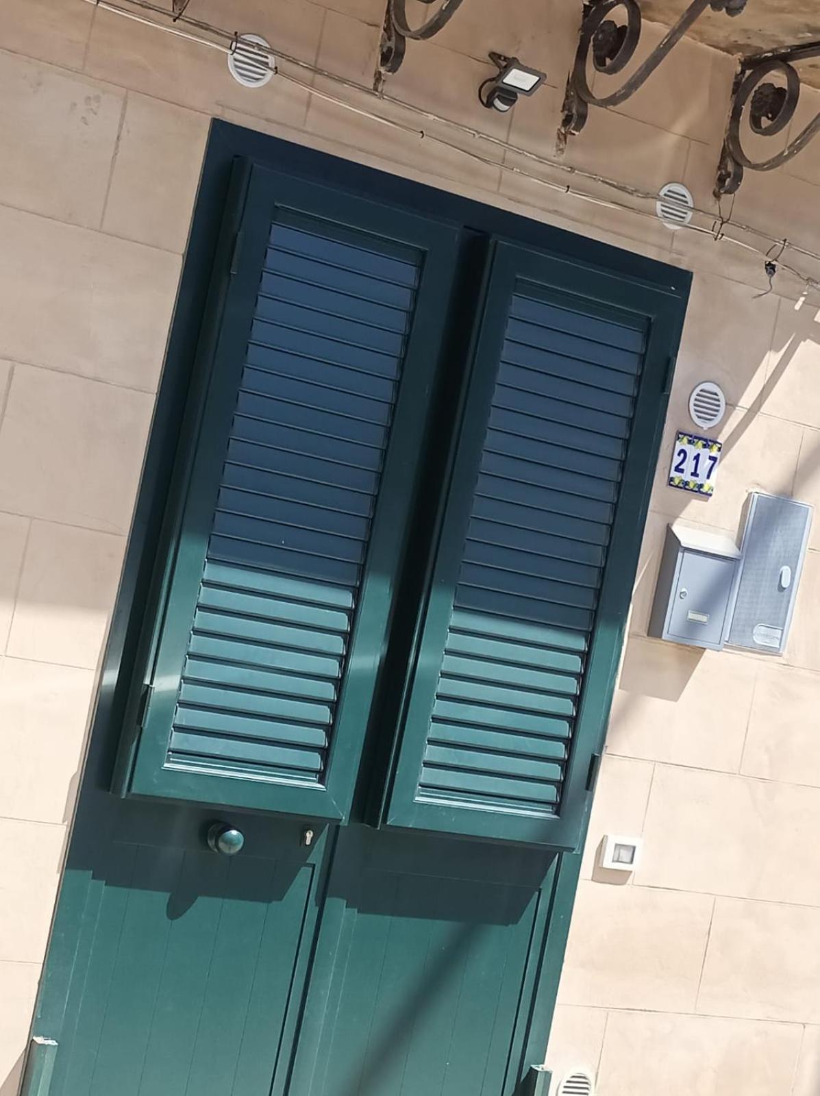 Nanica Apartment Palermo Exterior photo